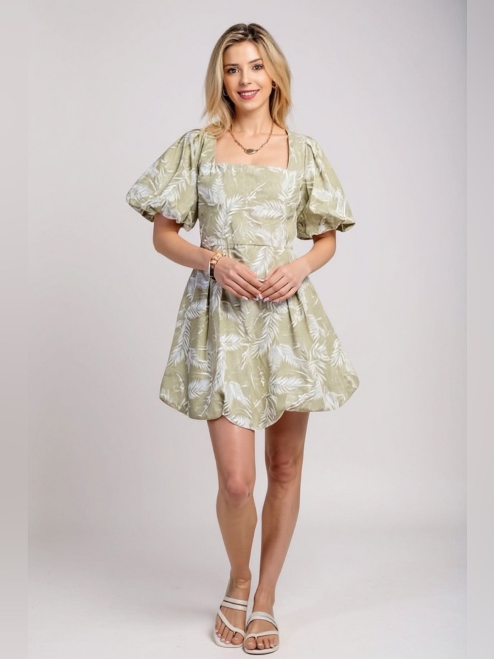 Sage Green Leaf Print Bubble Hem Puff Sleeve Short Dress